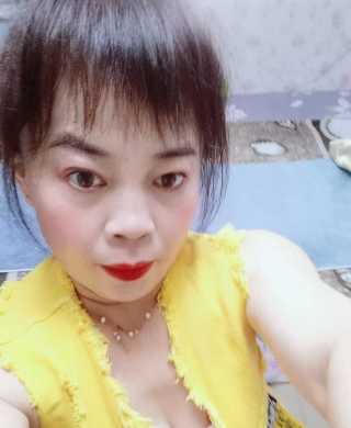 龙岗熟女服务少妇-月月（热）